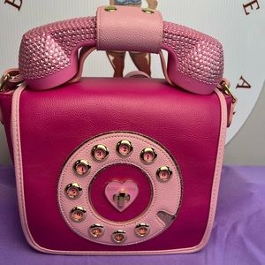 Pink Crossbody Bag BETSEY JOHNSON Kitsch Leather Shoulder Telephone Bedazzled.